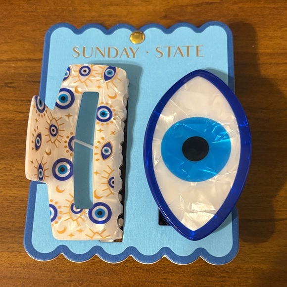 Sunday State Accessories - Evil Eye Hair Clip Set